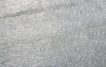 Gratwich laminate fibreglass or shingles?